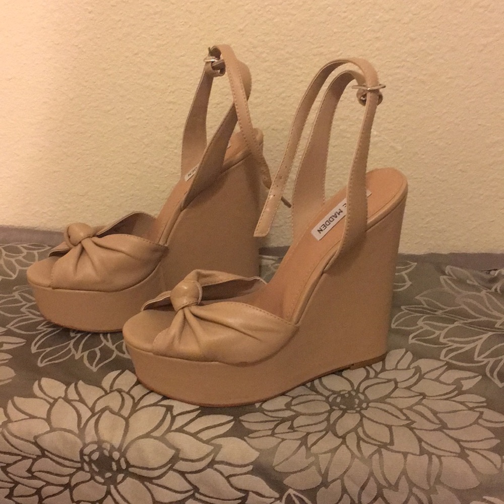 Steve Madden Wedges